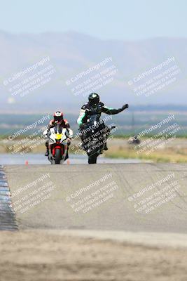 media/May-25-2025-Lets Ride (Sun) [[0ff033e448]]/C Group/1140am (Grapevine)/